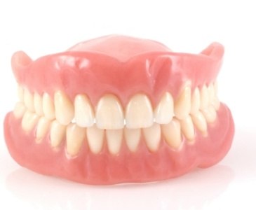 Set of full dentures